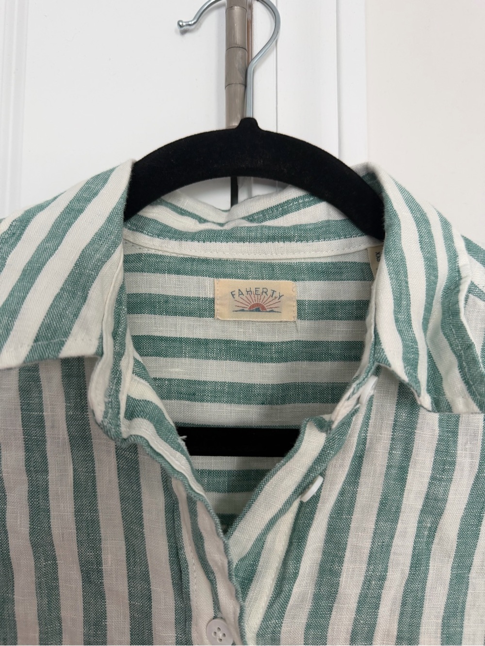 NWT Faherty Laguna Linen Relaxed Button Down Deep Jungle Lucy Stripe Shirt - Picture 4 of 7